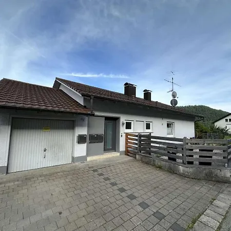Modern In Appartement Lichtenstein (Baden-Wurttemberg)